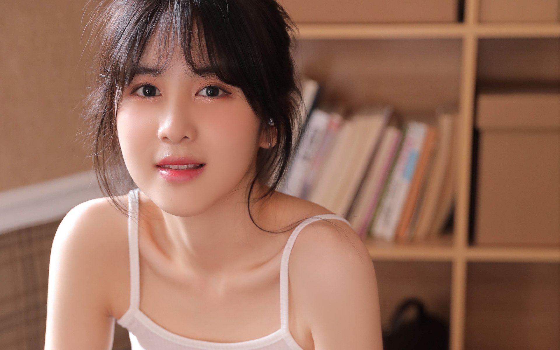 新秀魔术师巴林演法，卫冕冠军蜂群哑火