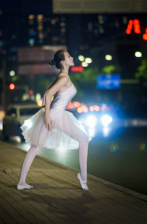 骑士对吉林，赛场上的F1焦点战