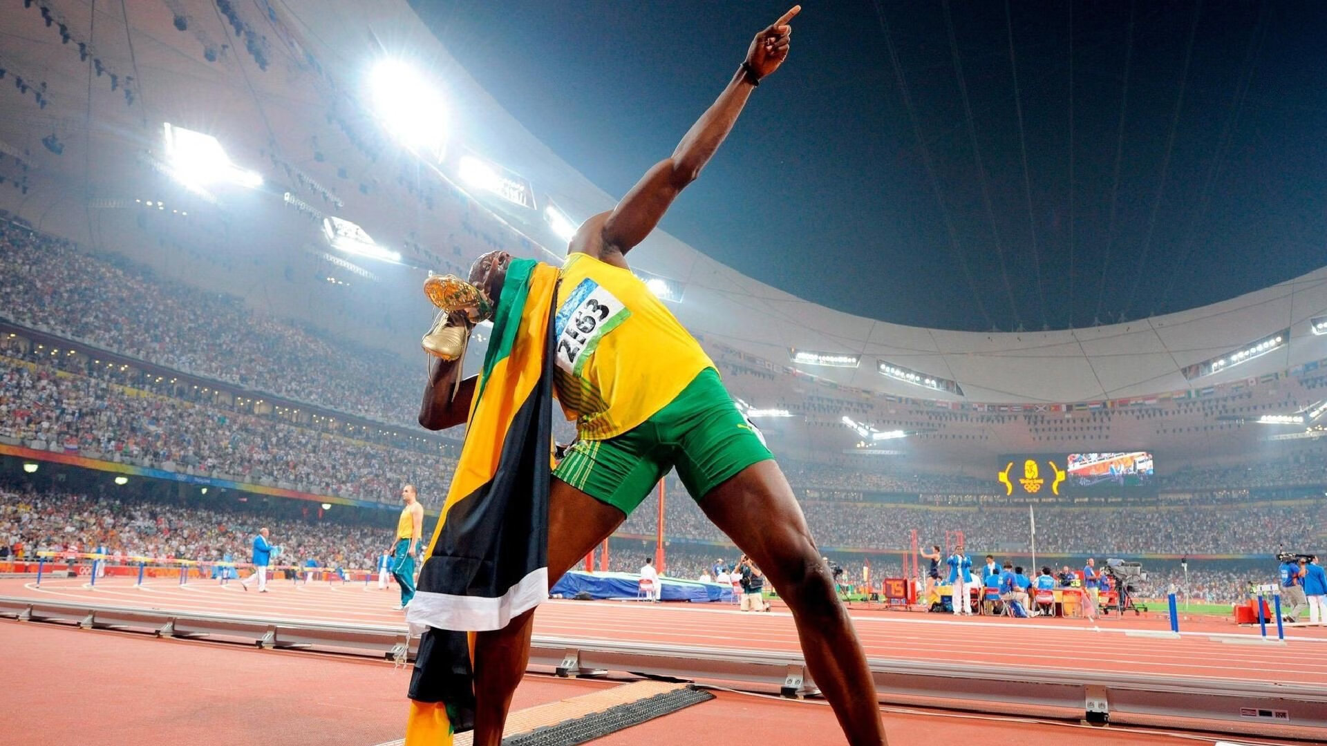 德甲争冠夜的意外主角，劳塔罗如何抢走聚光灯