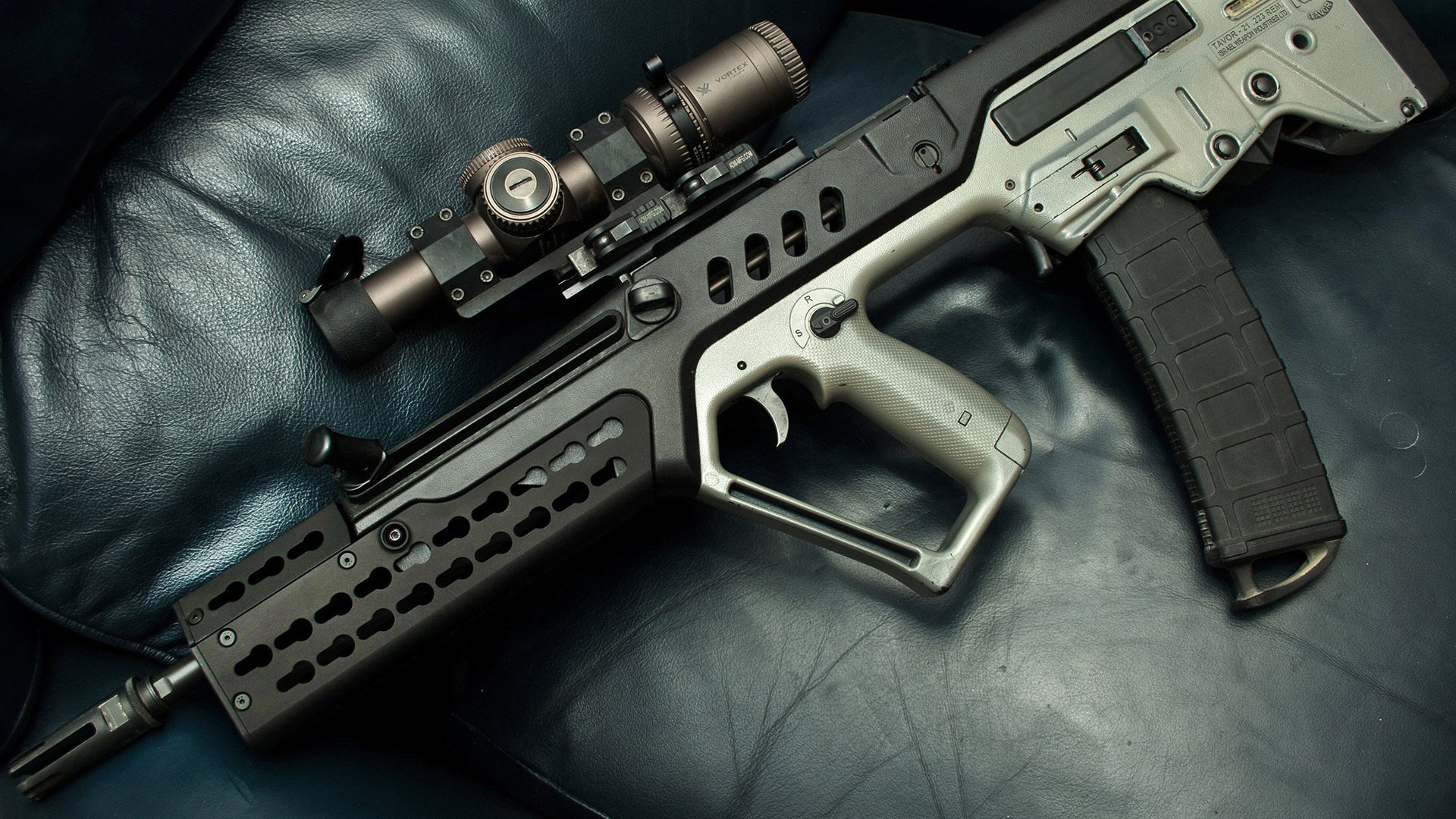 爱游戏-红黑狂想曲，阿圭罗的圣西罗焰火秀点燃意甲争冠悬念